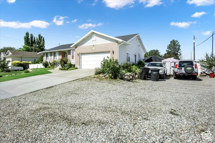 2018 W 700 S, Syracuse, Utah 84075