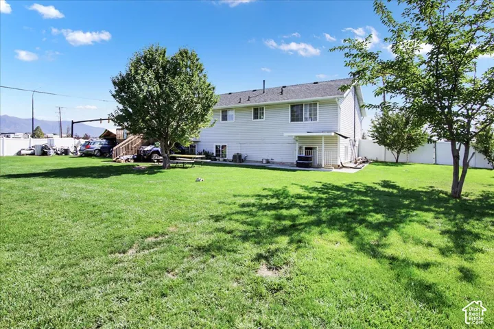 2018 W 700 S, Syracuse, Utah 84075