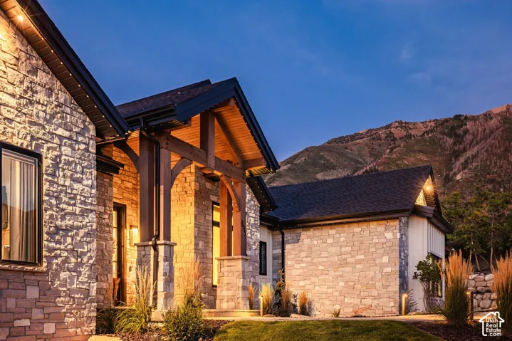 995 S Summit Creek Dr, Woodland Hills, Utah 84653