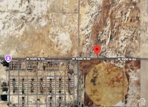 Aerial Map. Displaying the property's location and surrounding geographical features