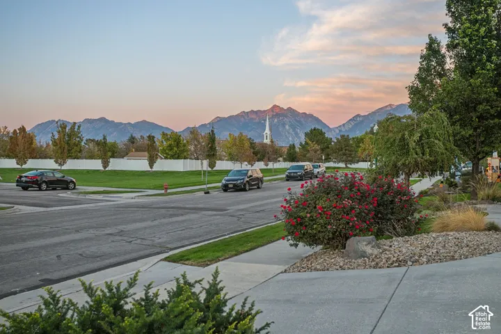 2797 W Serene Park Way, Riverton, Utah 84065