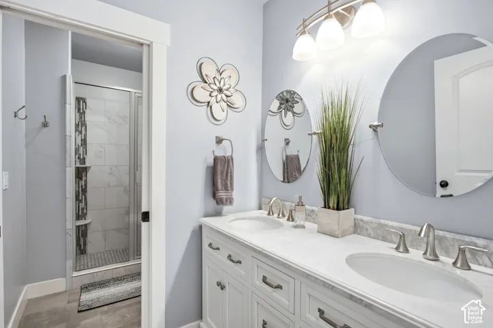2797 W Serene Park Way, Riverton, Utah 84065