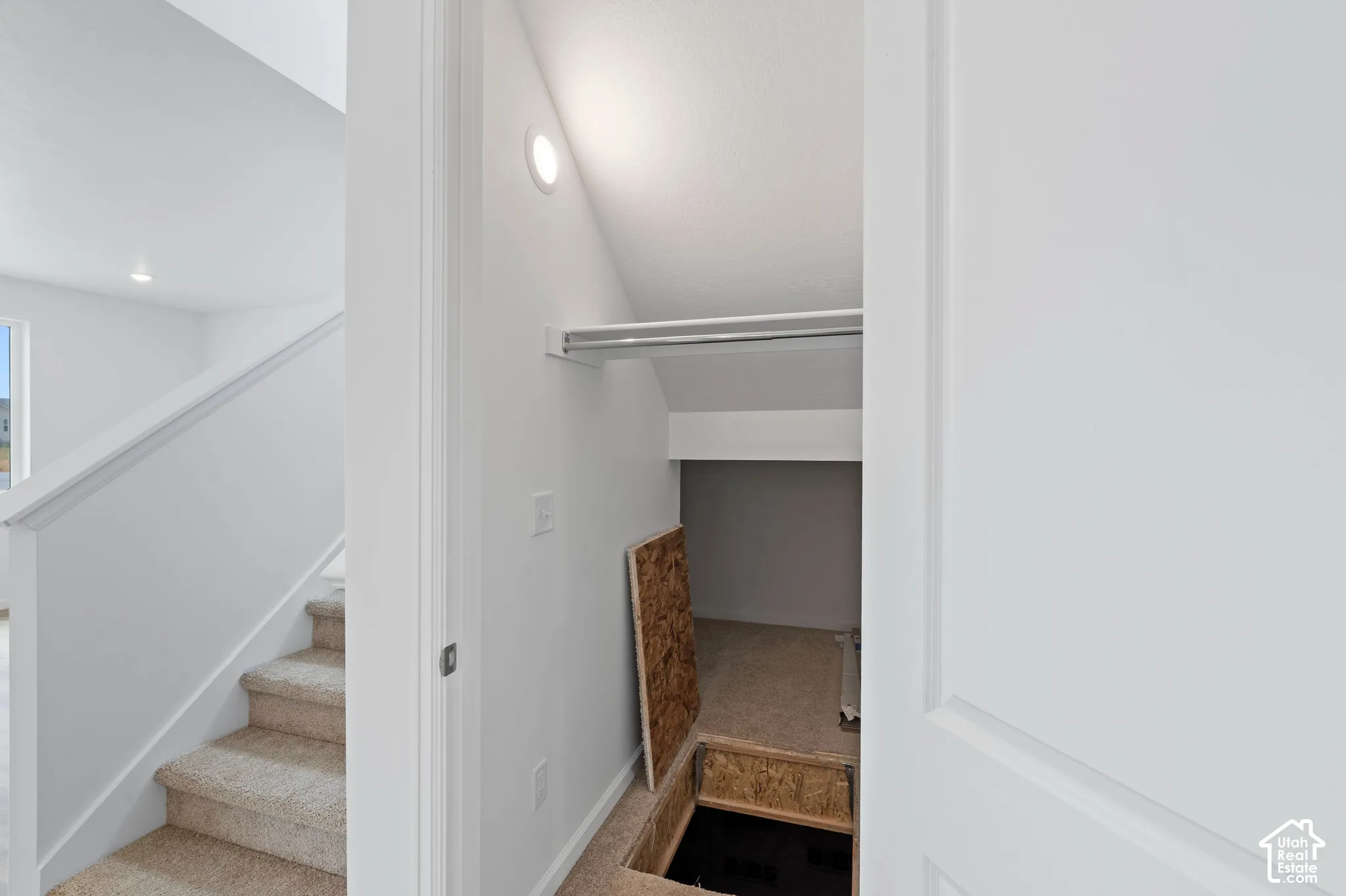 HOME TO BE BUILT! Pictures are of another similar Spec and not of this exact home. Colors and other options may vary from those seen here. Please see Sales consultant for details.
