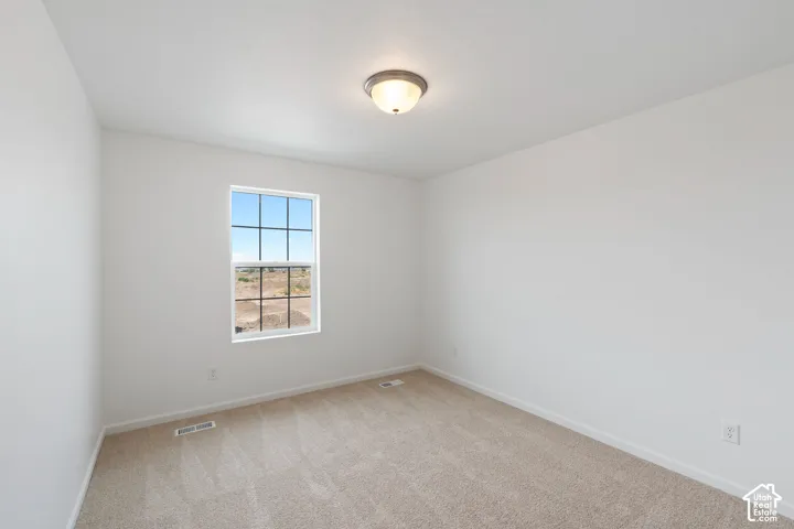 HOME TO BE BUILT! Pictures are of another similar Spec and not of this exact home. Colors and other options may vary from those seen here. Please see Sales consultant for details. Neutral wall paint and carpeting
