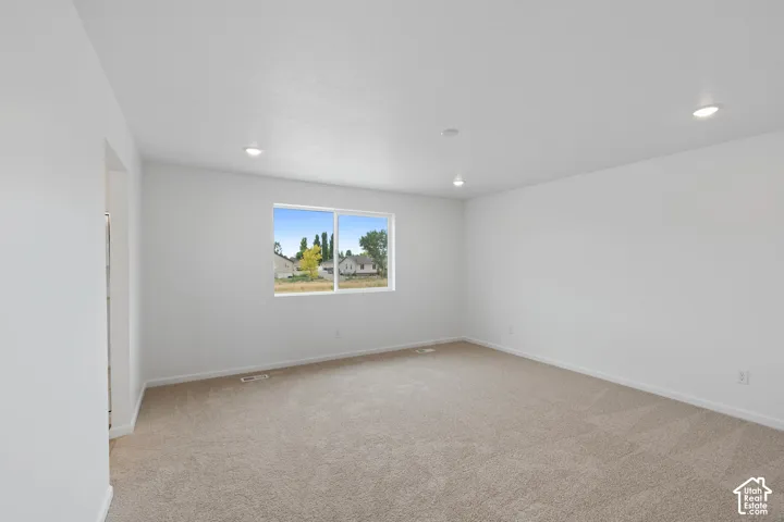 Loft 2. HOME TO BE BUILT! Pictures are of another similar Spec and not of this exact home. Colors and other options may vary from those seen here. Please see Sales consultant for details.