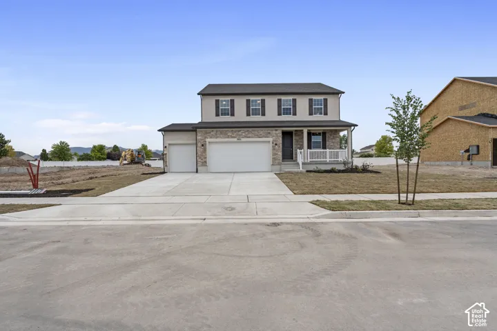 Hemingway Elev A: HOME TO BE BUILT! Please see additional pictures for colors chosen. Pictures are of another similar Spec and not of this exact home. Colors and other options may vary from those seen here. Please see Sales consultant for details.