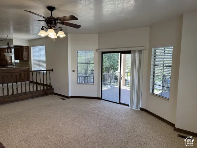 1273 Newport Ln, Kaysville, Utah 84037
