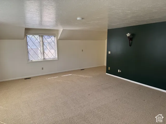 1273 Newport Ln, Kaysville, Utah 84037