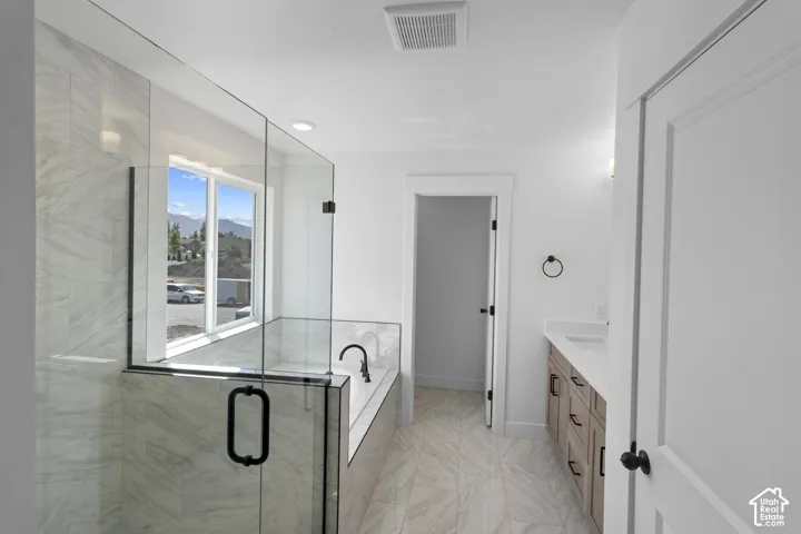Digitally staged images are for representational purposes only. Interior finishes, colors, and selections will vary from those shown.