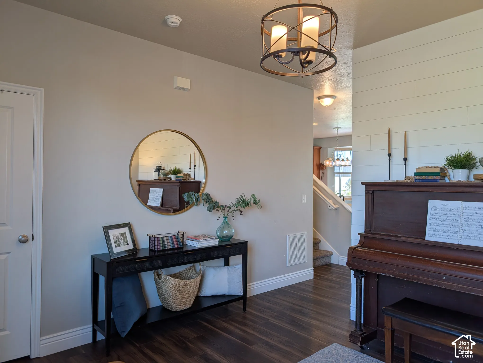 Wood-finish flooring throughout