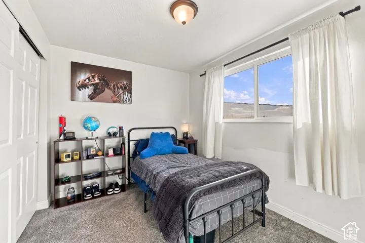 937 E Kingswood Rd, Kaysville, Utah 84037