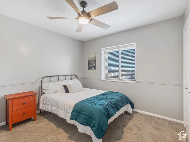 1126 E Gravel Hills Dr, Sandy, Utah 84094
