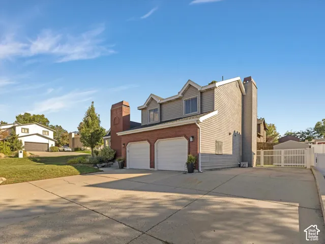1126 E Gravel Hills Dr, Sandy, Utah 84094