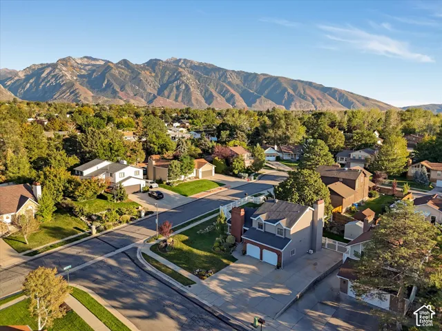 1126 E Gravel Hills Dr, Sandy, Utah 84094
