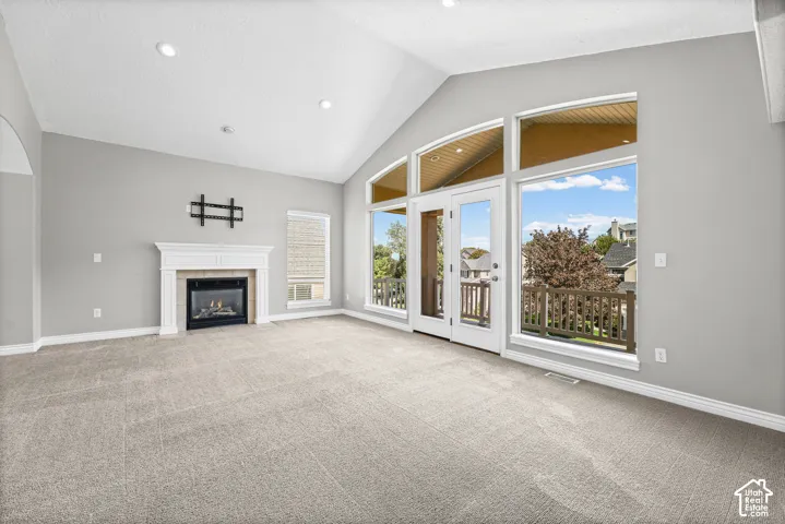 Vaulted ceiling with recessed lighting