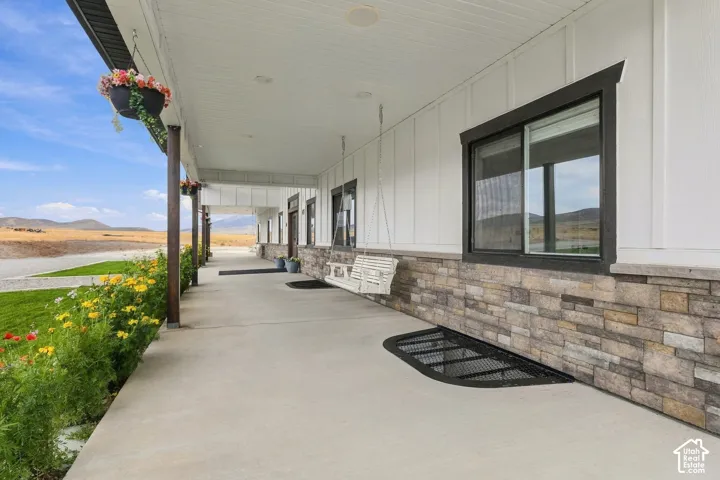 405 N Wonderful Life Ln, Malad City, Idaho 83252