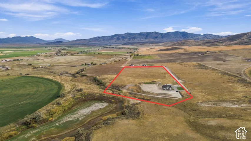 405 N Wonderful Life Ln, Malad City, Idaho 83252