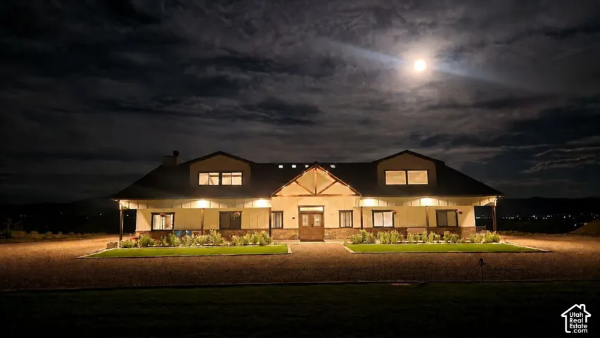 405 N Wonderful Life Ln, Malad City, Idaho 83252