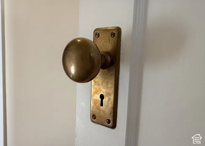 This home has the most enchanting door knobs.