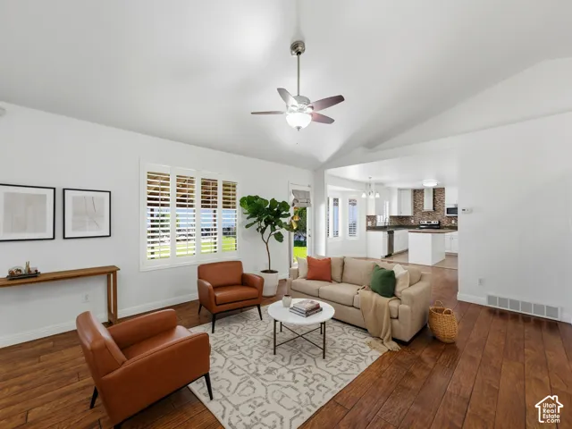 Room is virtually staged to show possibilities.