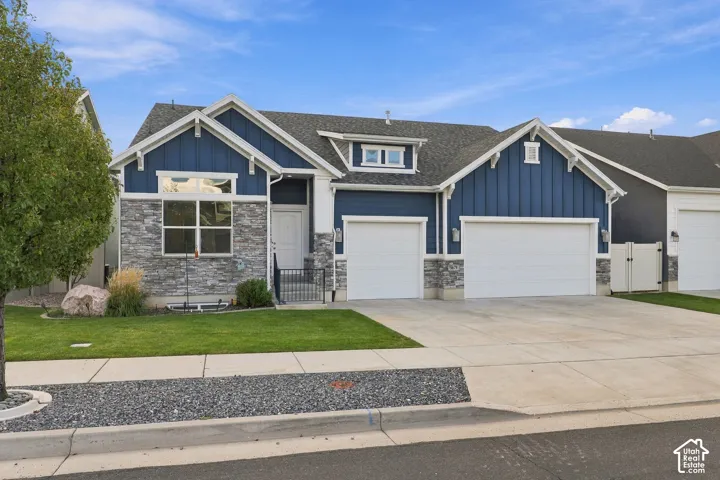 5679 S 650 E, Washington Terrace, Utah 84405