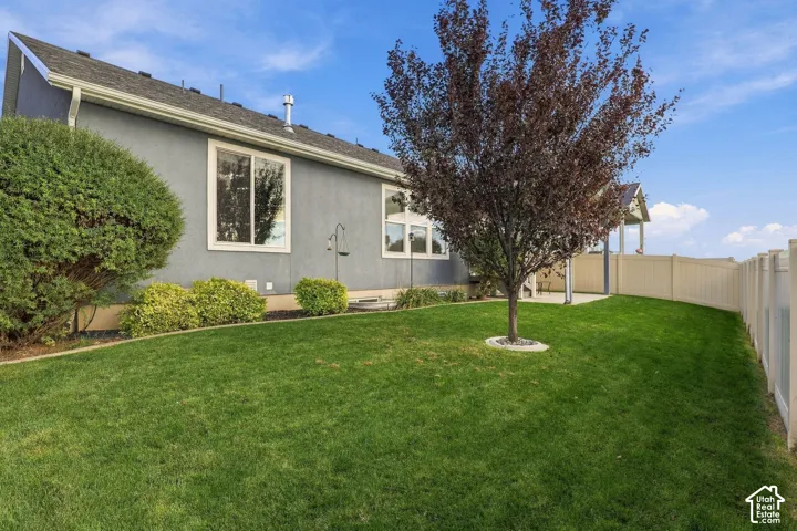 5679 S 650 E, Washington Terrace, Utah 84405