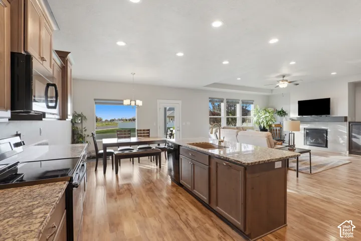 5679 S 650 E, Washington Terrace, Utah 84405