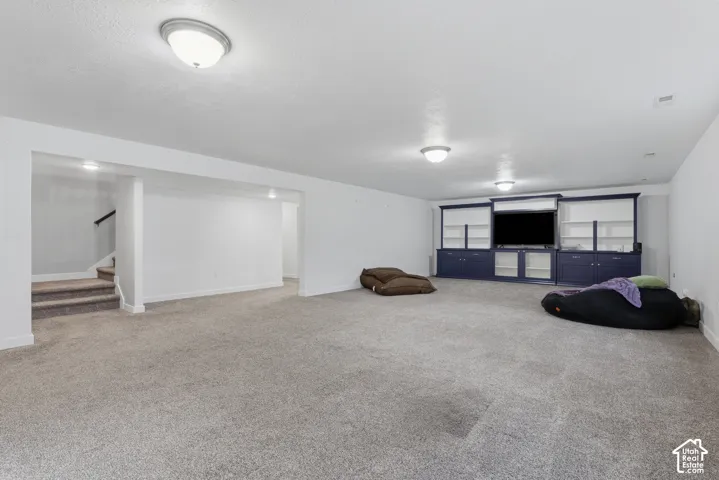 5679 S 650 E, Washington Terrace, Utah 84405