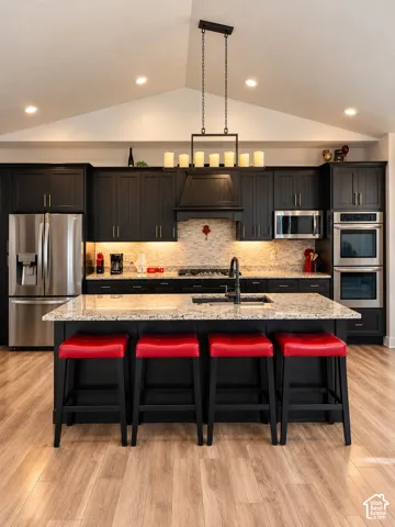 Vaulted ceiling with recessed lighting