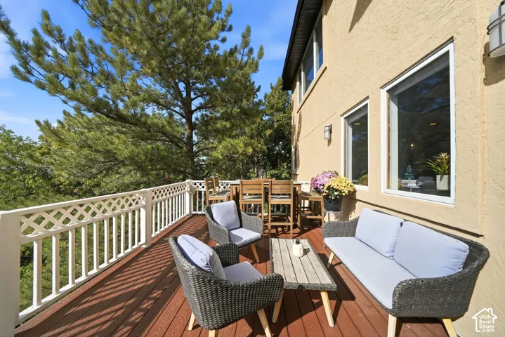 8450 S Dynasty Way, Cottonwood Heights, Utah 84121