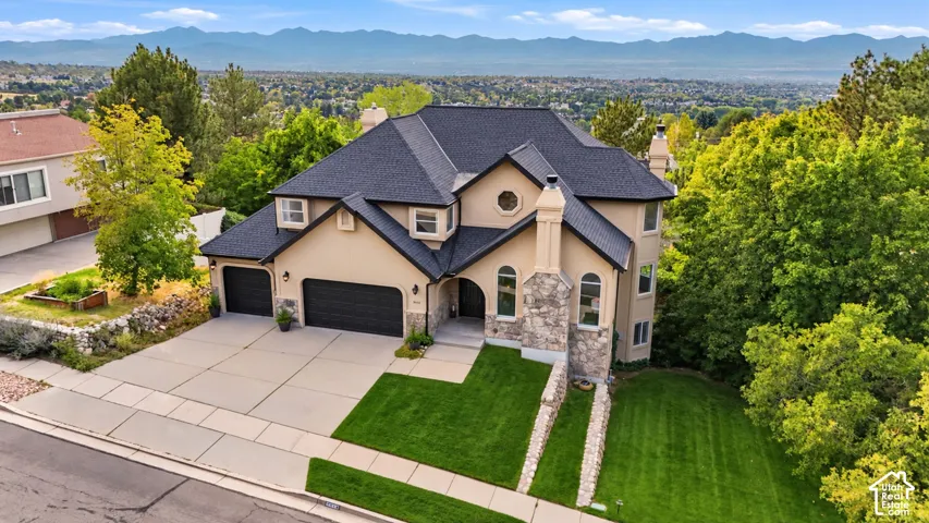 8450 S Dynasty Way, Cottonwood Heights, Utah 84121