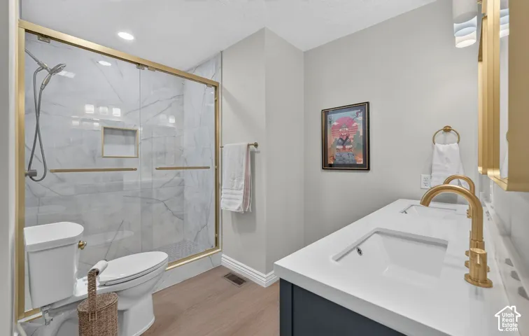 8450 S Dynasty Way, Cottonwood Heights, Utah 84121