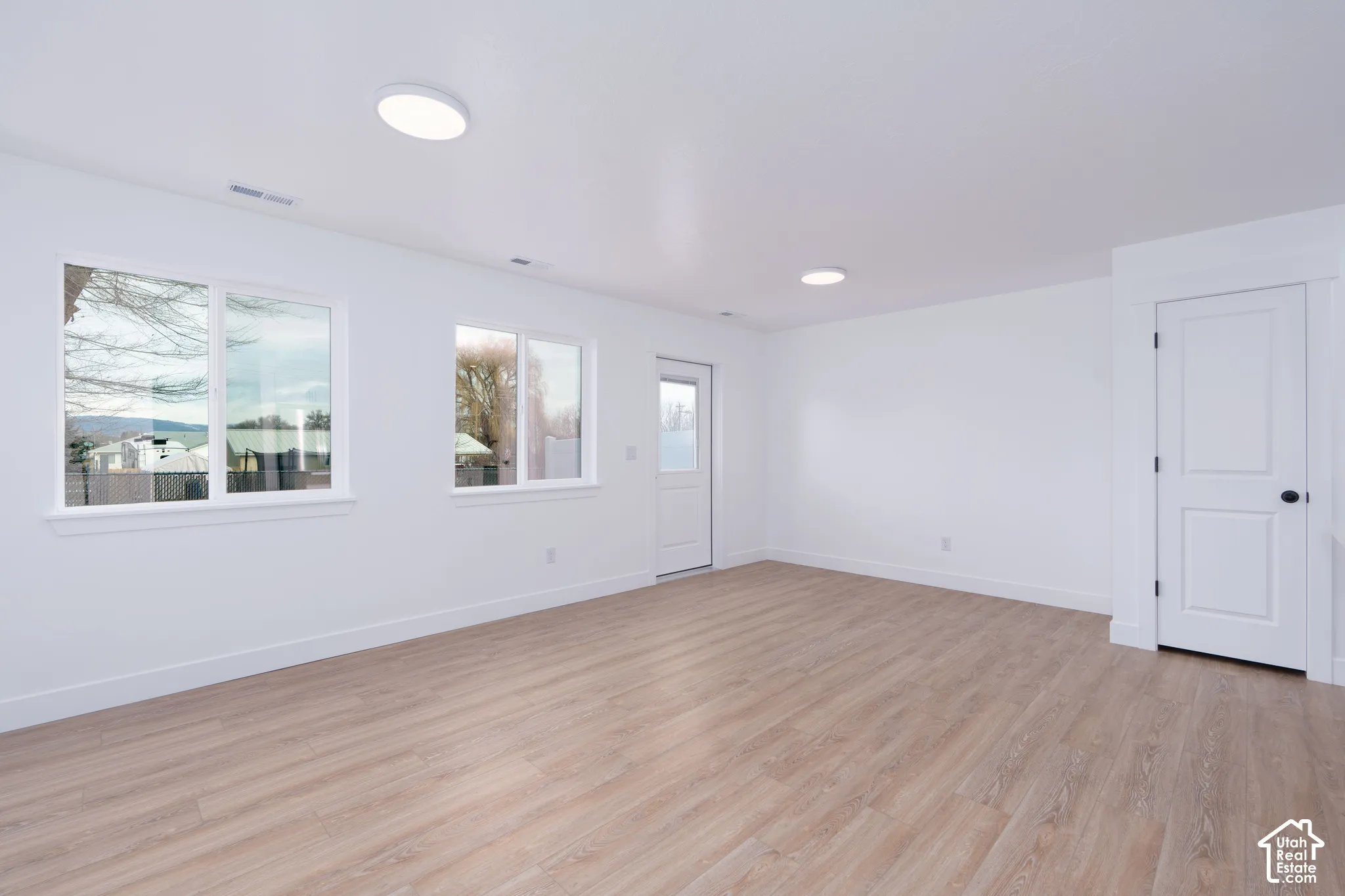 Photos are of a previously built townhome. Finish package varies depending on the townhome. Ask for details.