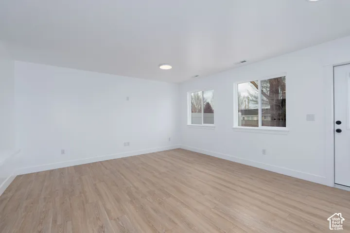 Photos are of a previously built townhome. Finish package varies depending on the townhome. Ask for details.