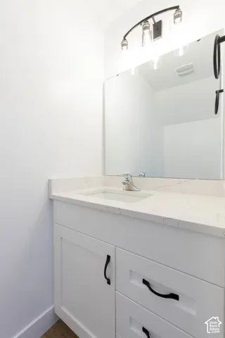 Photos are of a previously built townhome. Finish package varies depending on the townhome. Ask for details.