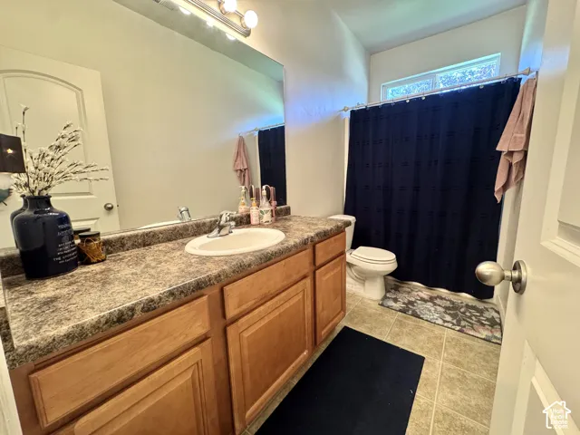 Hall Bathroom