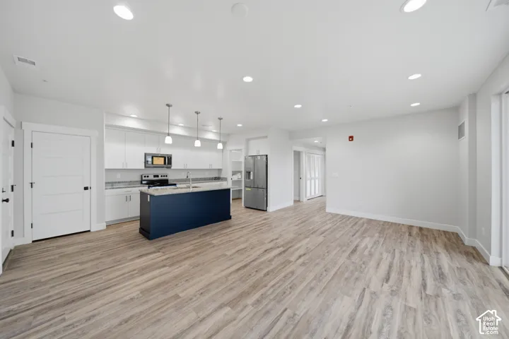 Sample of 2 bedroom layout and finishes