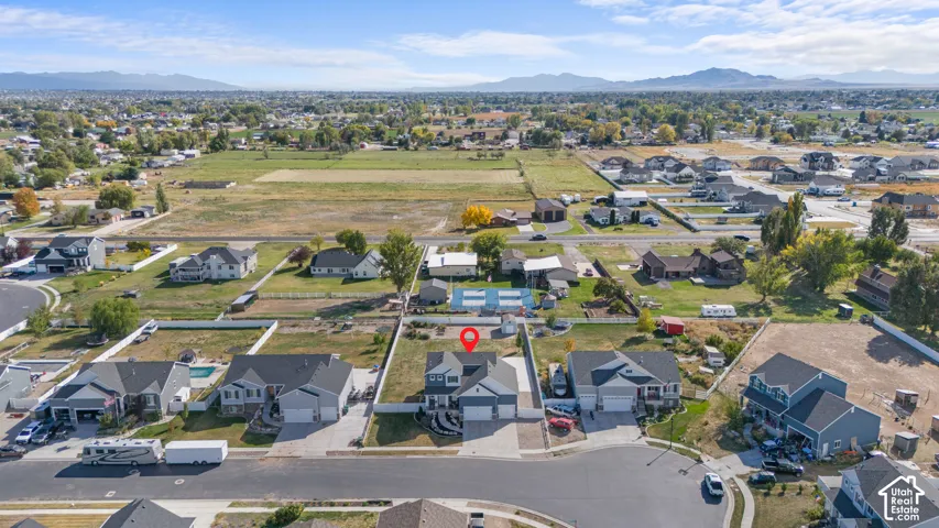 5667 W 3900 S, Hooper, Utah 84315