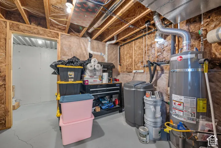 5667 W 3900 S, Hooper, Utah 84315
