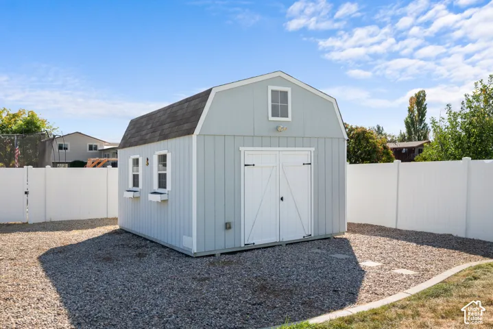 shed included
