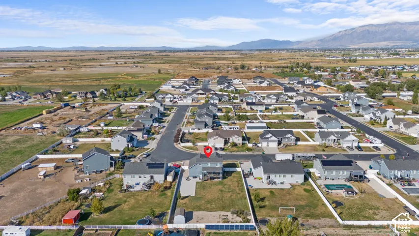 5667 W 3900 S, Hooper, Utah 84315