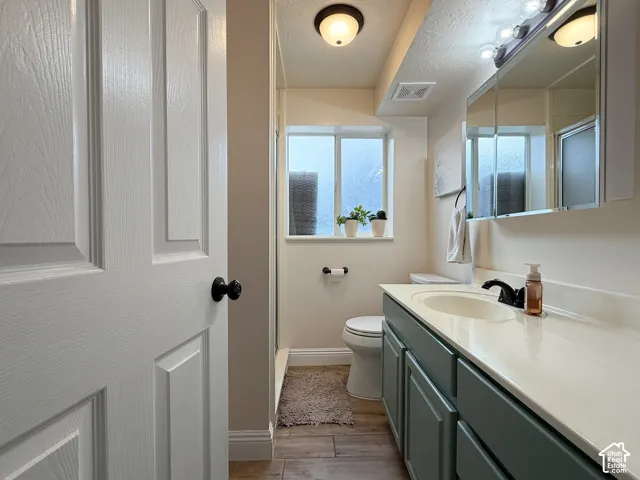1716 N 650 E, North Ogden, Utah 84414