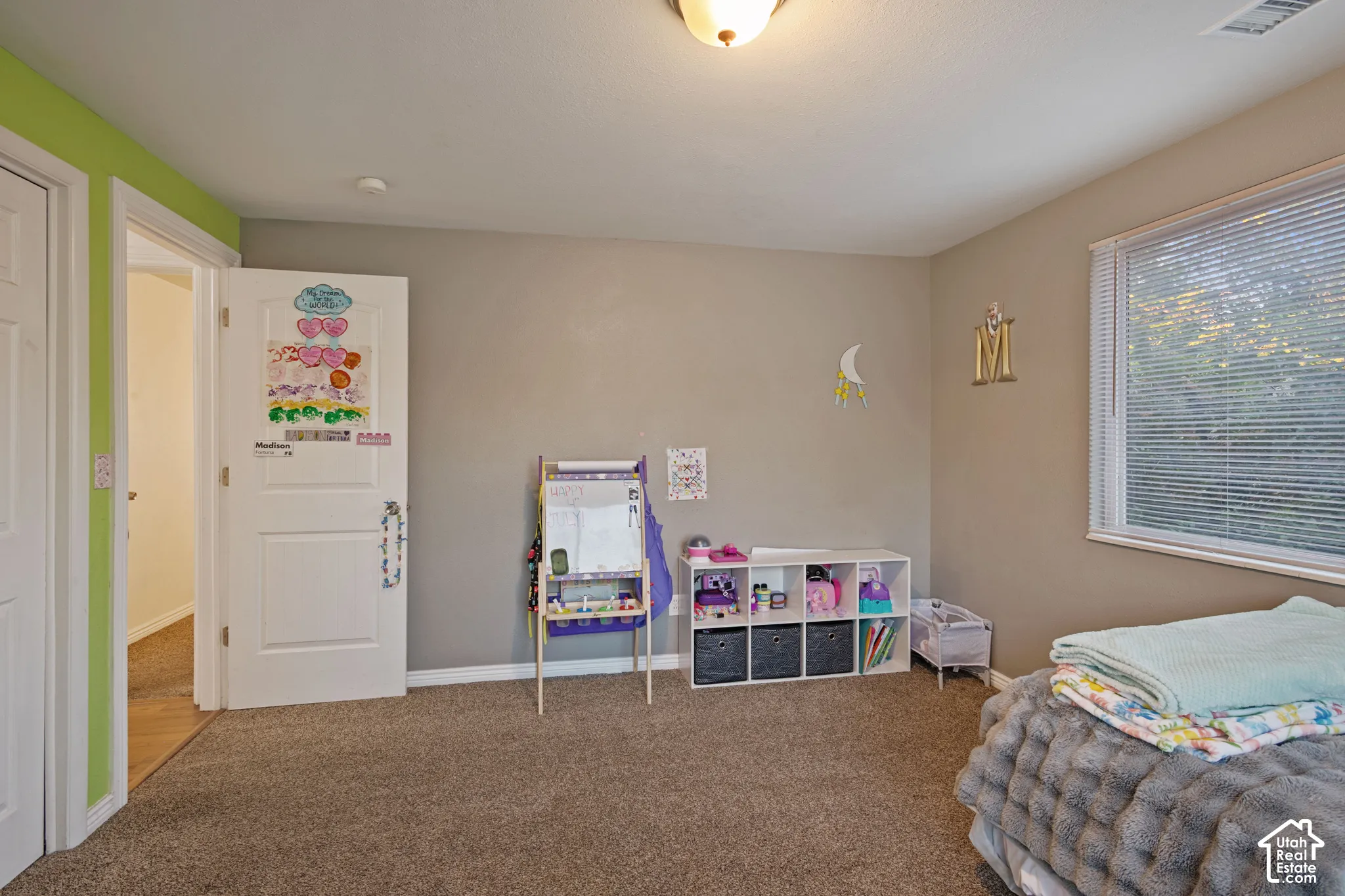 2nd Bedroom