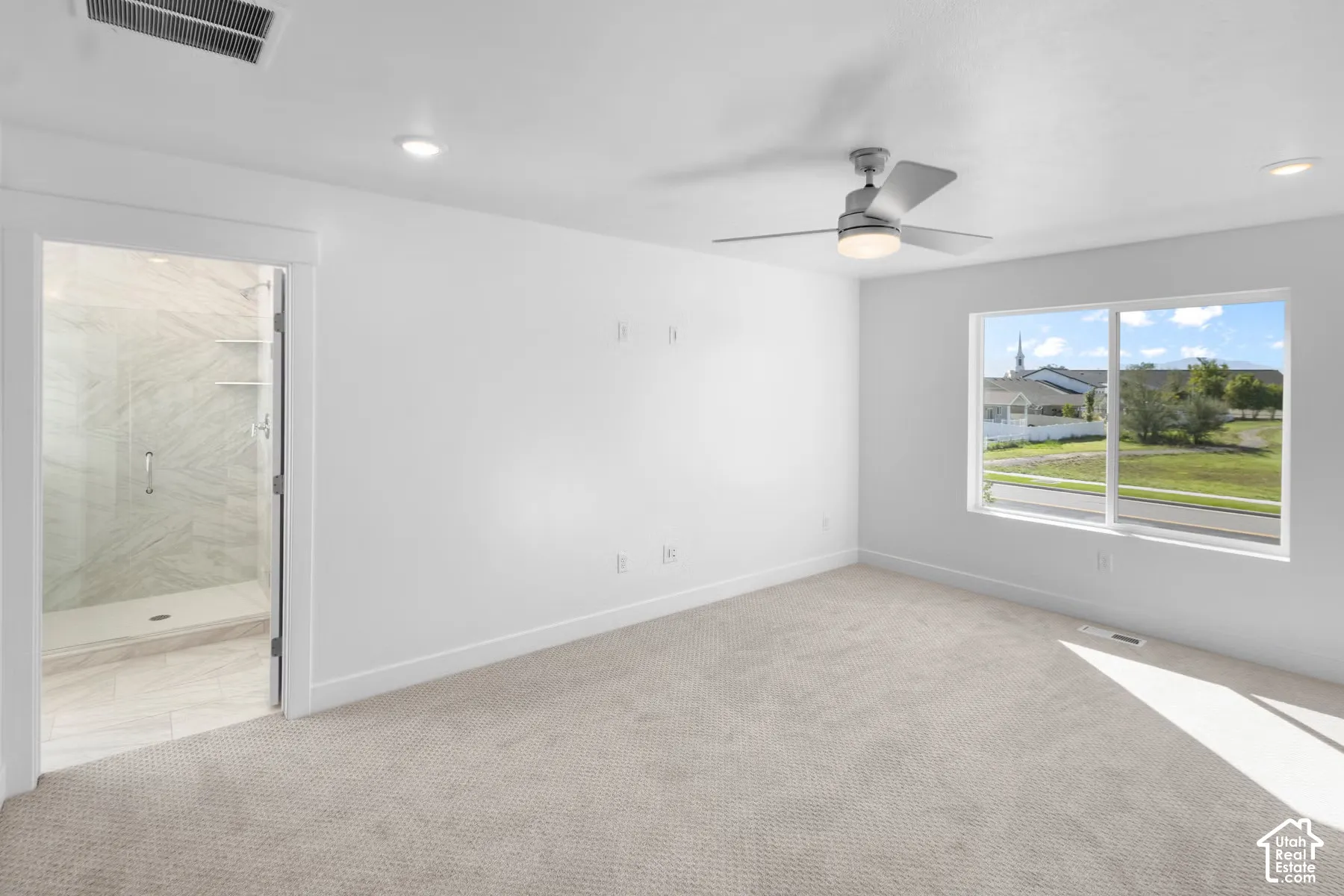 primary suite with beautiful mountain views