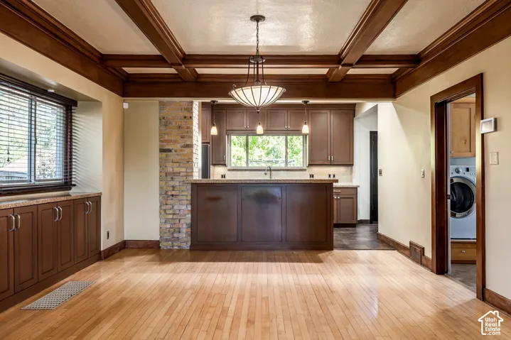 1555 E 900 S, Salt Lake City, Utah 84105