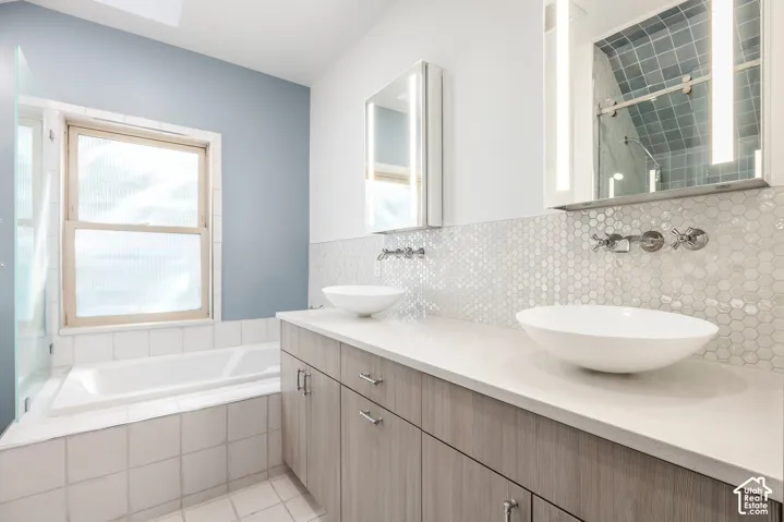 1555 E 900 S, Salt Lake City, Utah 84105