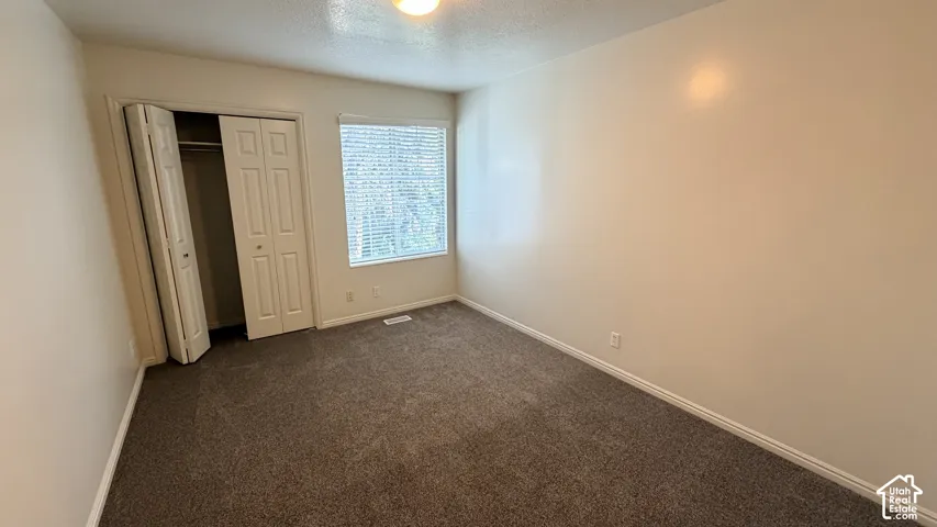 404 S Main St, Kaysville, Utah 84037