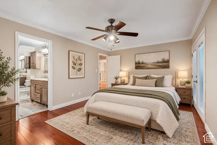 This is an AI furnished room. Wood-finish flooring, ceiling fan with integrated lighting, crown molding, and glass-paneled exterior door