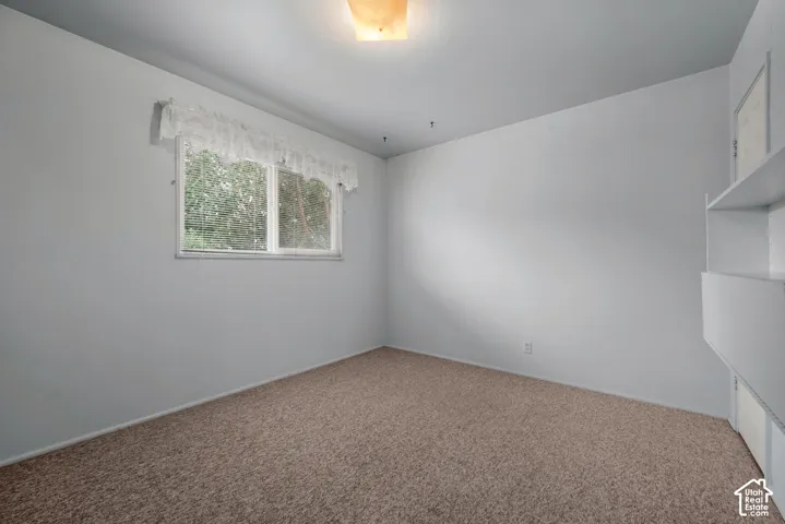690 N 120 E, Orem, Utah 84057