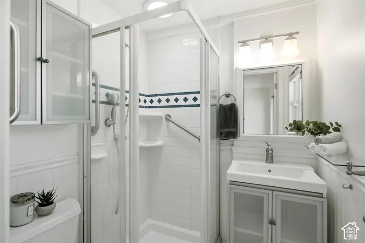 Primary Ensuite Bathroom
